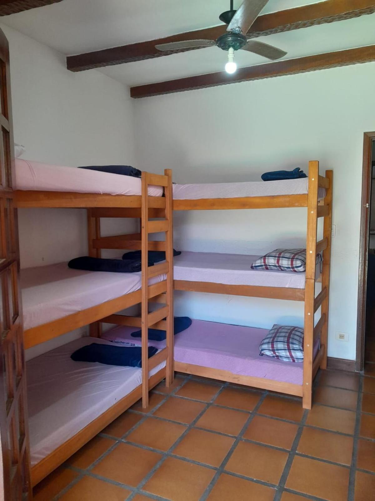 Casa 51 Hostel Ubatuba Extérieur photo